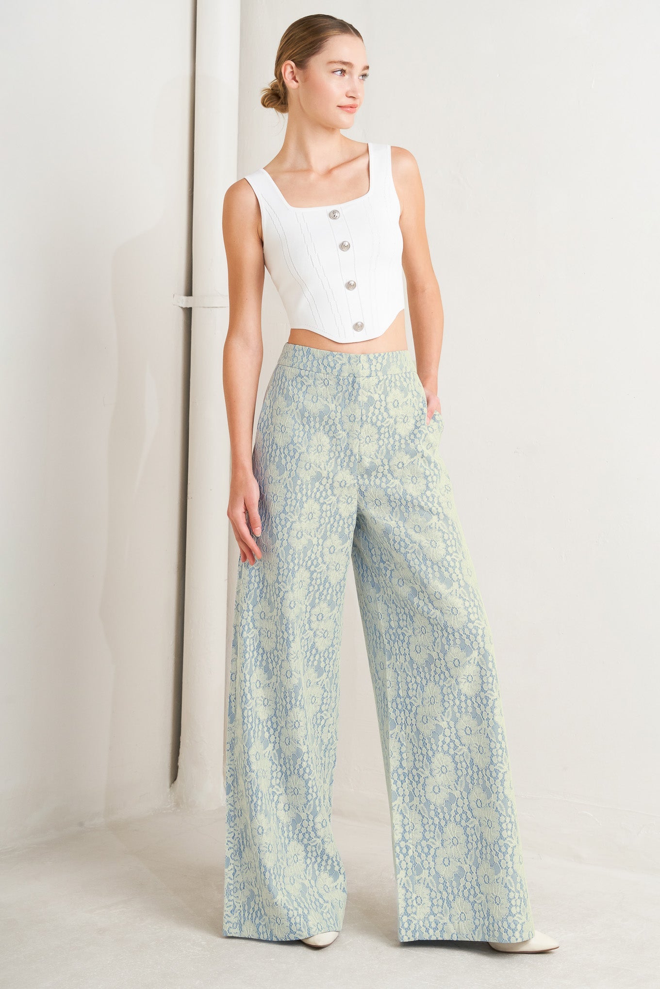 EASY ELEGANCE WOVEN LACE PANTS