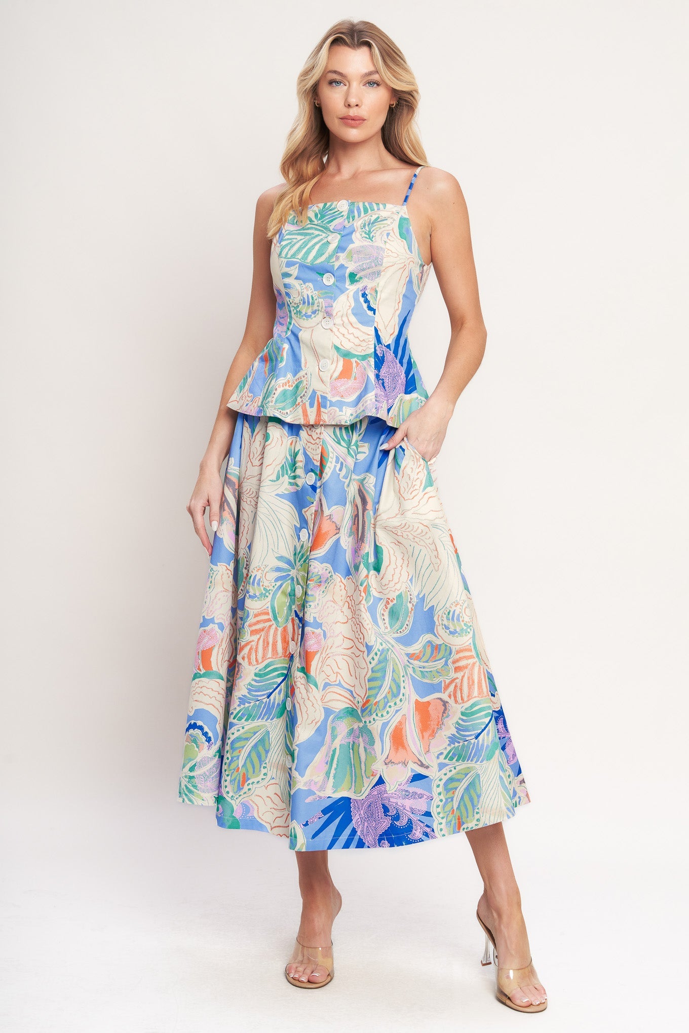 MADE FOR DAYDREAMS WOVEN TOP